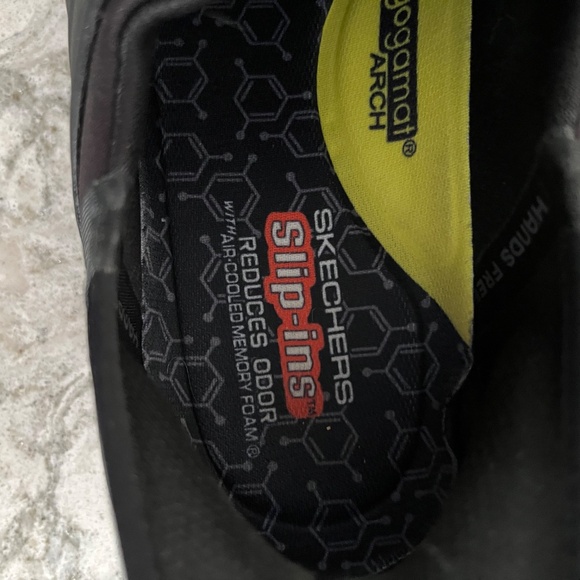 Sketchers Slip-In Sneaker - Picture 4 of 4